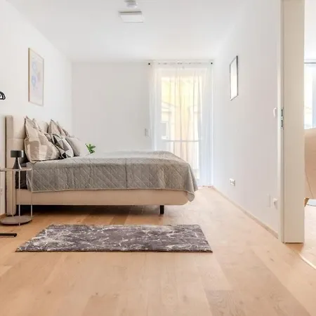 Danube Living Collection - Wiener Strasse #29 - Modernes Nahe Zentrum *