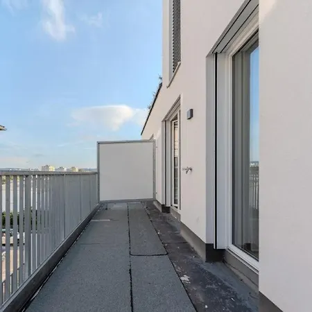 Danube Living Collection - Wiener Strasse #29 - Modernes Nahe Zentrum דירה