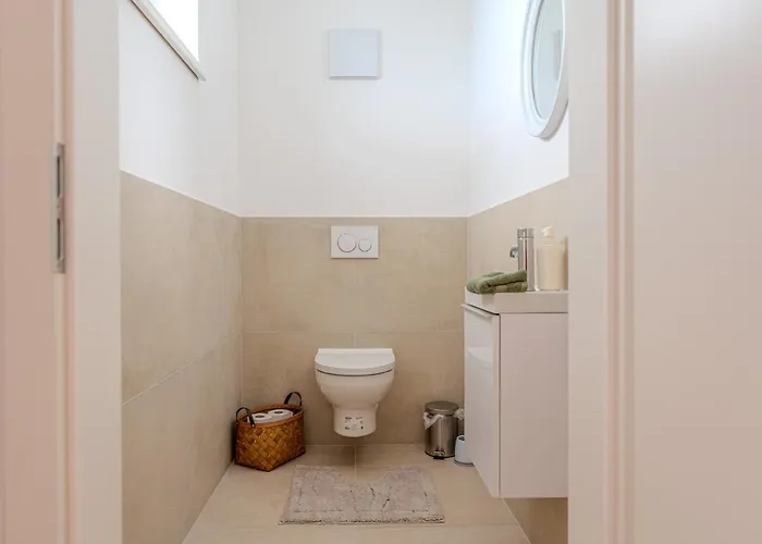 Deluxe - Newly Built Apartman *