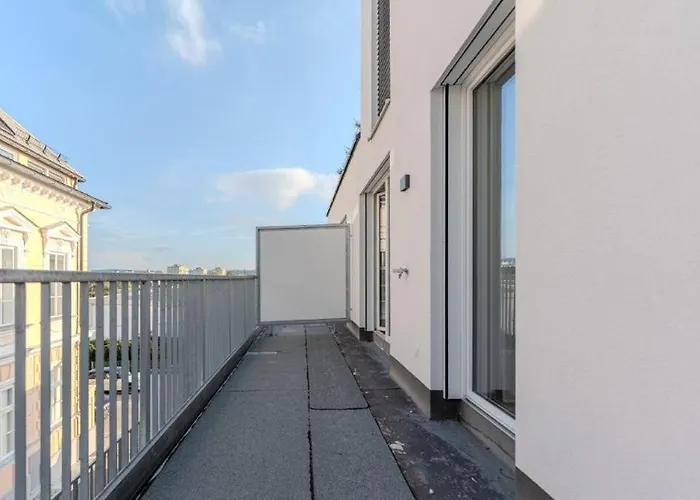 Deluxe - Newly Built Apartman